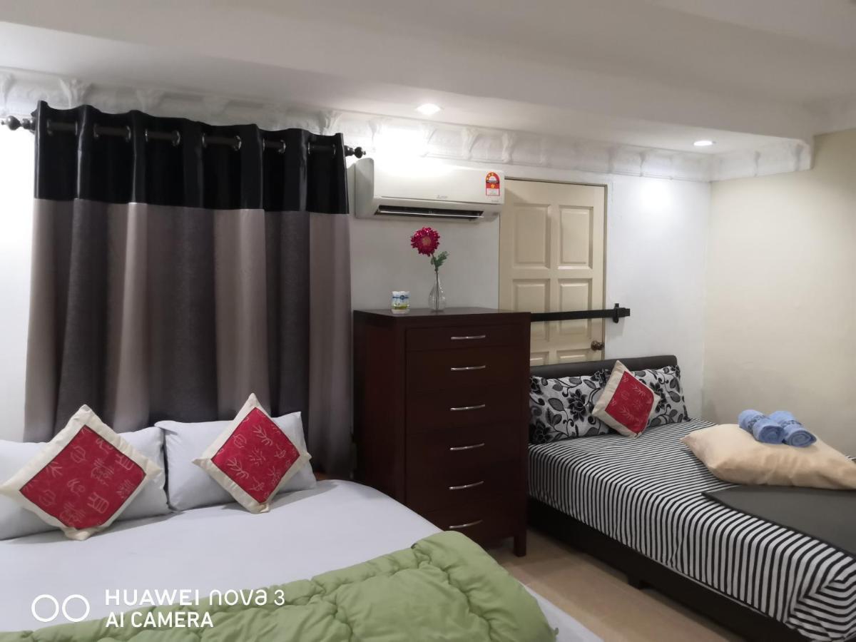 Ibu Home-To-Stay Pasir Gudang Ngoại thất bức ảnh